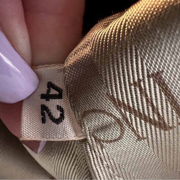 Paul Louis Inc Carmel Brown Vintage Leather Vest - Picture 7 of 9